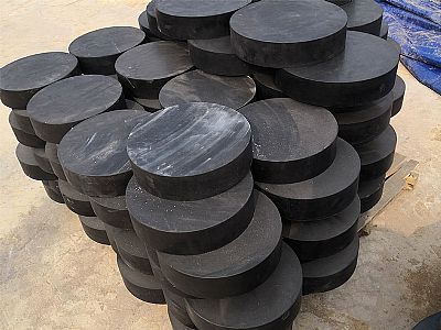 云和县板式橡胶支座由若干层橡胶片与薄钢板经加压硫化